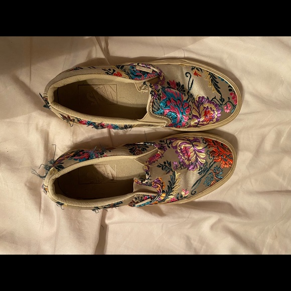 SOLD - Picture 5 of 5